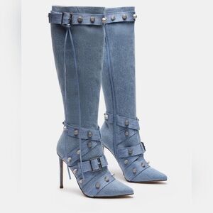 Steve Madden Fink Light Blue Denim
Heeled Boots